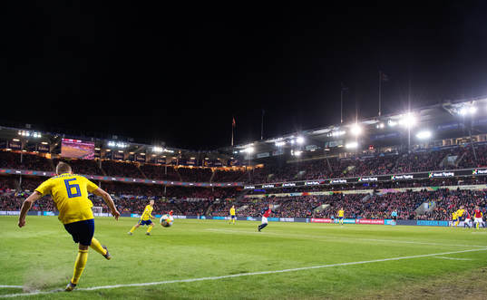 Ludwig Augustinsson of Sweden with a corner kick