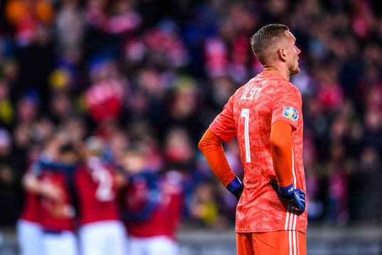 Goalkeeper Robin Olsen of Sweden looks dejected