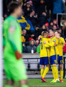 Robin Quaison, Marcus Berg and Viktor Claesson of Sweden