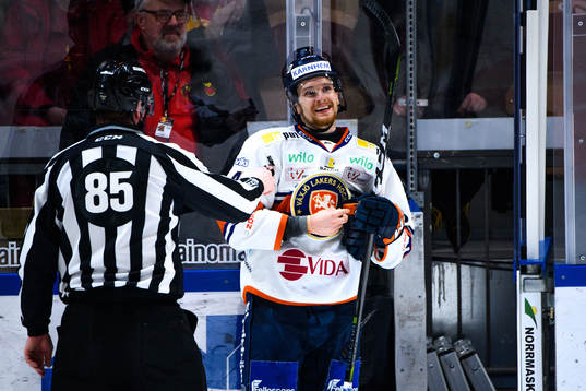 Växjös Brendan Shinnimin reagerar