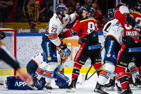 Växjös Roman Horak och Luleås Austin Farley