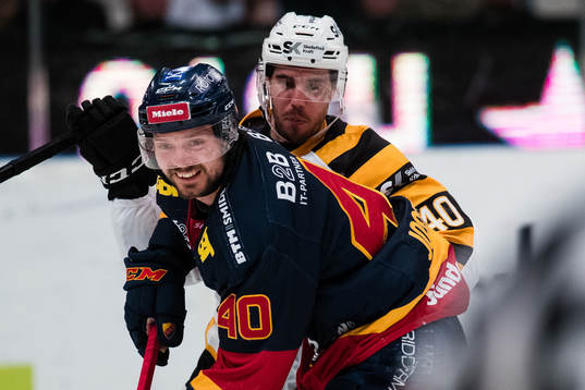 Djurgårdens Jacob Josefson och Skellefteås Jesper Jensen