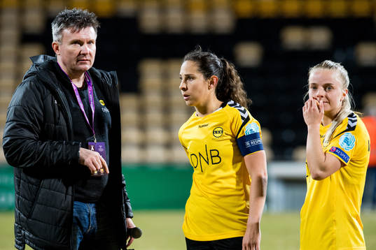 Ståle Lindblad, head of media of LSK, Ingrid Moe Wold and