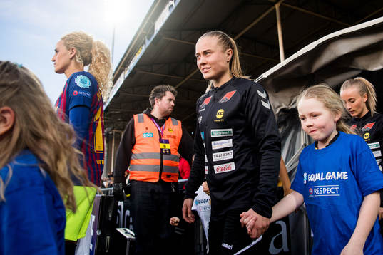 Sarah Alexandra Lilleberg Suphellen of LSK Kvinner enters