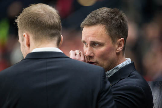 Frölundas assisterande tränare Johan Lundskog och