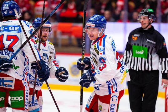 Oskarshamns Filiph Engsund jublar