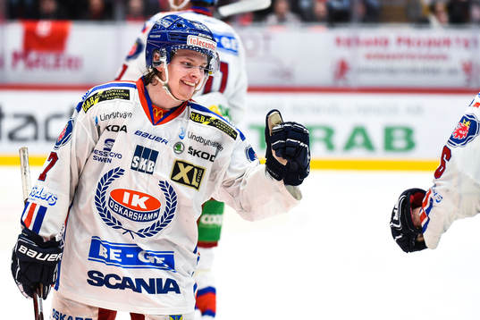 Oskarshamns Isak Pantzare jublar