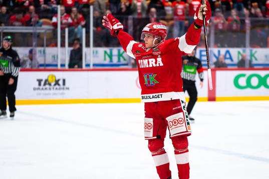Timrås Marcus Hardegård jublar