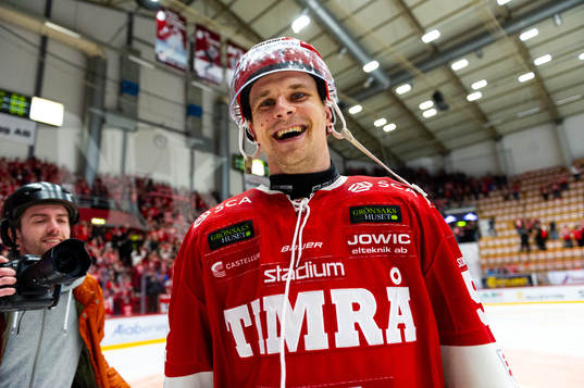 Timrås Johannes Salmonsson jublar