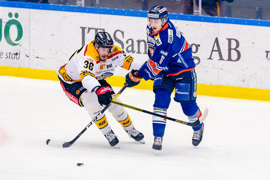 Luleås Emil Larsson och Växjös Linus Högberg