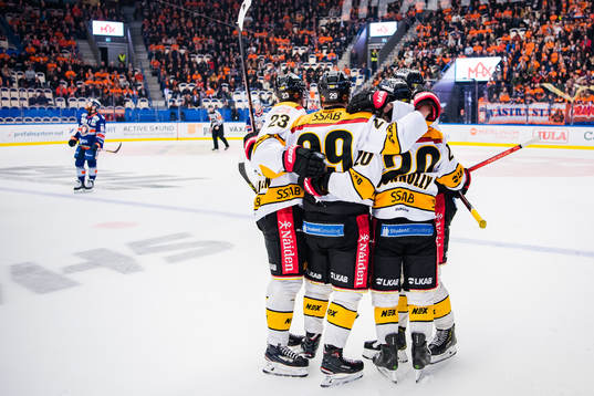 Luleås spelare jublar