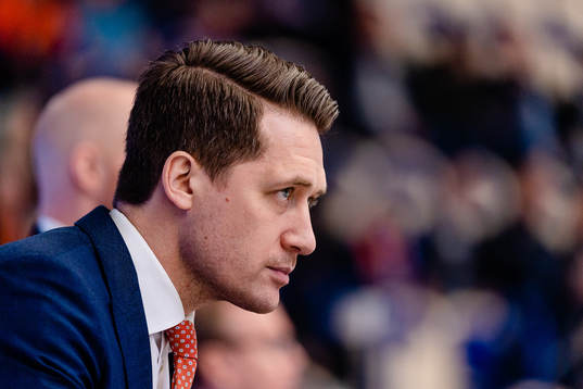 Växjös tränare Sam Hallam