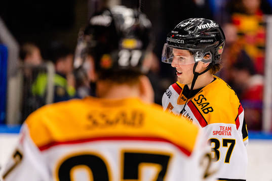 Luleås Isac Lundeström deppar