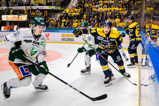 s Mikko Lehtonen