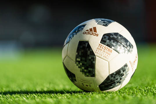 Officiella matchbollen