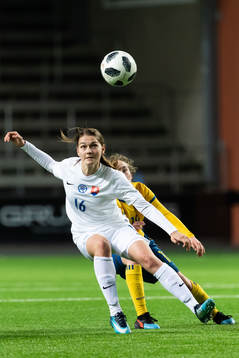 Slovakiens Karina Pelikanova och Sveriges Matilda Eriksson