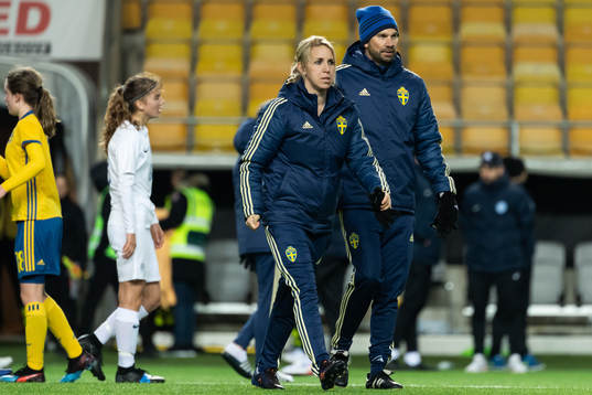 Sveriges F17 assisterande förbundskapten Elin Magnusson