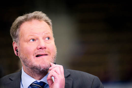 Cmores kommentator Arto Blomsten