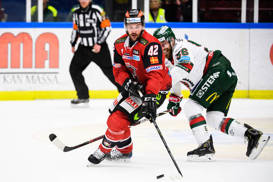 Malmö Redhawks Niklas Arell och Frölundas Jonathan Sigalet