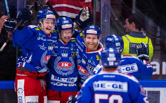 Oskarshamns Joakim Hillding jublar