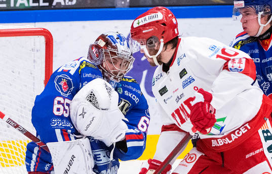 Oskarshamns målvakt Christoffer Rifalk och Timrås Johan