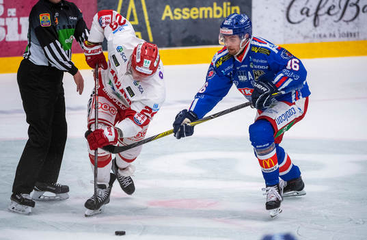 Oskarshamns Arsi Piispanen och Timrås Morten Madsen