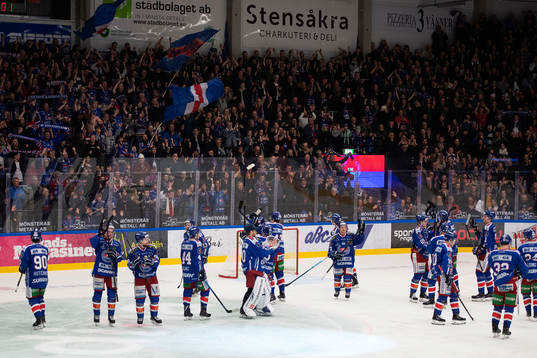 Oskarshamns spelare jublar