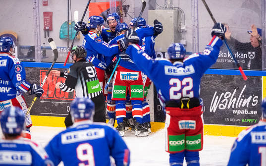 Oskarshamns Jonas Engström avgjorde med sitt 3-2 mål