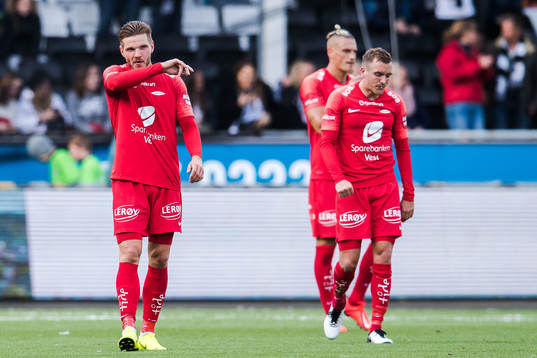 Gilli Rólantsson of Brann looks dejected