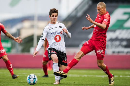 Torgeir Børven of Odd and Kristoffer Barmen of Brann