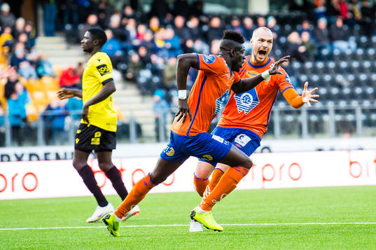 Bläddra bland fler bilder av Football, OBOS-ligaen, Start - Aalesund