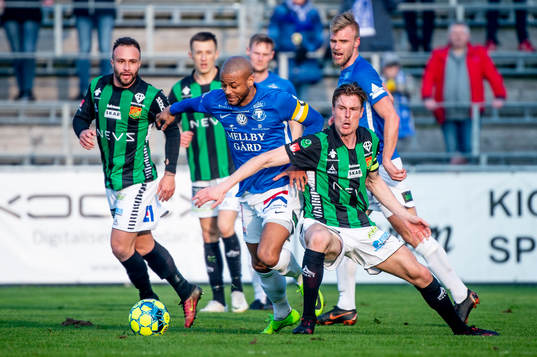 Trelleborgs Salif Camara Jönsson mot GAIS Marcus Bergholtz