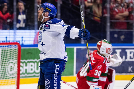 Leksands Jesper Ollas jublar
