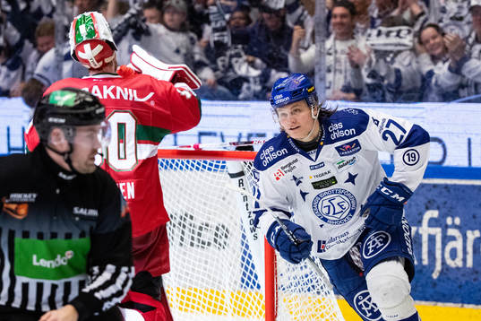 Leksands Anton Karlsson jublar