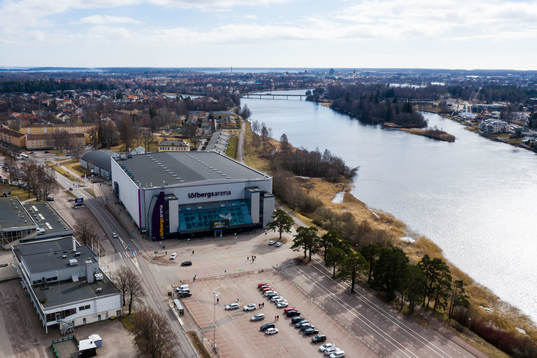 Flygfoto över Löfbergs Arena