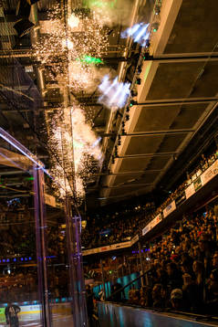 Fyrverkerier i arenan