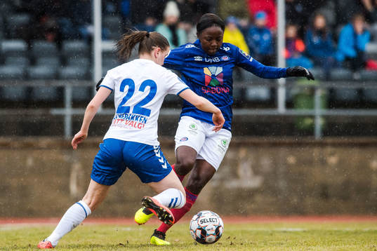 Bläddra bland fler bilder av Football, Toppserien, Kolbotn - Vålerenga