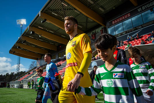 Brommapojkarnas målvakt Rasmus Emanuelsson