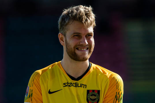 Brommapojkarnas målvakt Rasmus Emanuelsson
