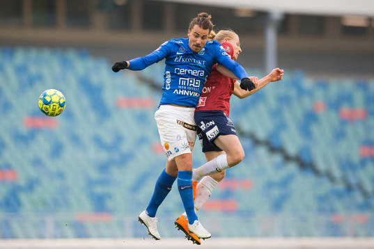 Norrbys Jonathan Azulay i nickduell mot Örgrytes Gustav