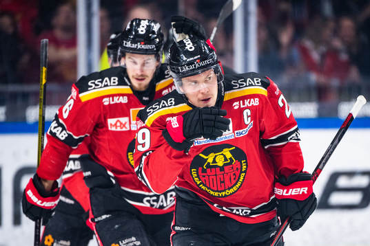 Luleås Erik Gustafsson jublar