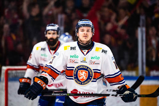 Växjös Daniel Rahimi och Julius Junttila deppar