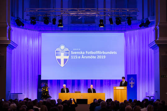 s vicepresidenter, förbundsordförande Karl-Erik Nilsson