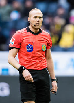 Domare Patrik Eriksson