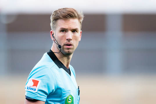Domare Fredrik Hansson