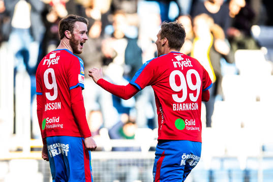 Helsingborgs Rasmus Jönsson och Andri Bjarnason jublar