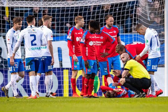 Helsingborgs Rasmus Jönsson har ont