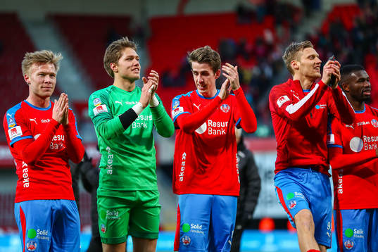 Helsingborgs Andri Bjarnason jublar med lagkamrater