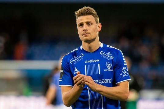 Kristoffer Zachariassen of Sarpsborg 08 looks dejected