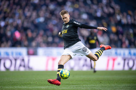 s Rasmus Lindkvist
